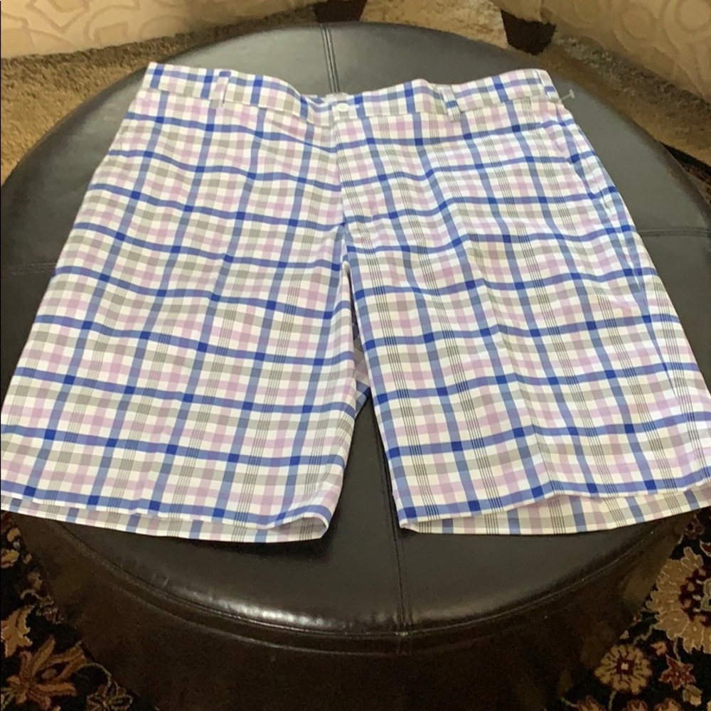 Nike golf shorts